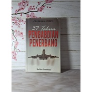 / Book Novel 37 Years of Flight Attendants