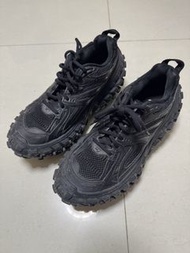 清鞋櫃 平放Balenciaga Defender 43碼