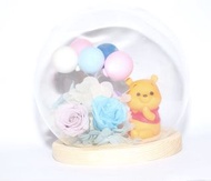 ♥️520♥️ 小熊維尼 Winnie the Pooh 木牌雕刻 來圖訂製 永生花 保鮮花 玻璃罩 擺設