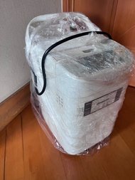 Panasonic 麵包機  SD-P104極少用（不多8次）議價不覆