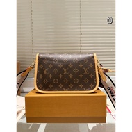 With Chip With Silk Scarf Gift Box Packaging Baguette Bag Handbag Shoulder Bag