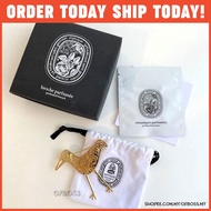Diptyque Eau Rose Perfumed Brooch For Unisex