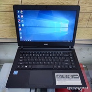 Second laptop acer es1 432 kondisi seperti baru