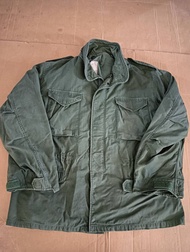 VTG. 1981 VIETNAM WAR M65 OG107 SATEEN FIELD JACKET MEN'S WITH HOOD  SIZE LARGE-REG,used.