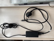 HP 筆記型電腦 1000 系列 充電器  （包電源線）