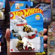 Hot Wheels Feline Lucky Maneki neko Lucky Cat