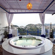 โรงแรม A Santorini Home - By Le Rêve 5Mins from Mall Road - มัสซูรี