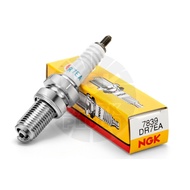 1 pcs NGK Standard Spark Plug DR7EA For Vicenke 400 twin-cylinder water-cooled electronic fuel injec