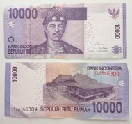 印尼幣(印尼盾) IDR 10000 保證真鈔(版本和號碼隨機)