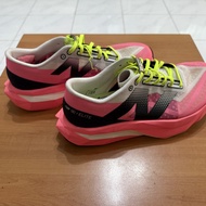 new balance SC Elite V4 pink