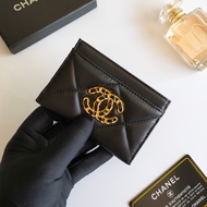 C/h/a/*nel's new model is now available. AP1167 Mini Pencil Case, 7.5 x 11.2 x 0.5 cm.