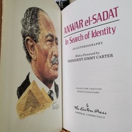 [VINTAGE, 1989] In Search of Identity: an Autobiography by Anwar el-Sadat [authentic]
