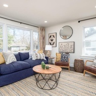 โรงแรม Downtown Brevard, Franklin Park & College - Updated 3bd 2ba home, Pets ok - Brevard