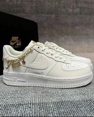 【Nike Air Force 1 Low LX “Lucky Charms” 低幫休閒板鞋 鏈條】