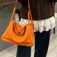 Hermes • Lindy 30 火焰橙銀釦 Togo皮