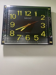 ĐỒNG HỒ TREO TƯỜNG CHỮ NỔI KIM TRÔI  F42- MẪU MỚI HÀNG RẤT ĐẸP VÀ PHONG CÁCH HIỆN ĐẠI