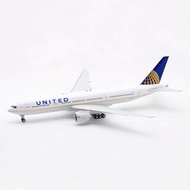Inflight United Airlines Boeing B777-200ER N78009 Alloy Guest Aircraft Model 1/200