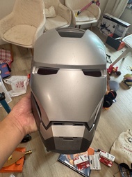 Ironman 頭盔