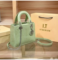 ® Hot Sale New Womens Bag 2024 New Macaron Color Series Diana Bag Fashion New Trend Womens Bag New 【