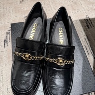 Chanel 黑金皮穿鏈書包扣厚底樂福鞋 Loafers 39.5