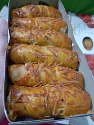Bolen Lilit pisang keju