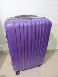 🎇❴清倉價❵ 90%新 紫色硬身24吋大行李箱