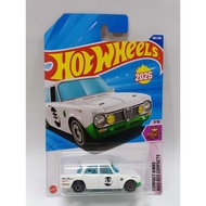 Hot Wheels Alfa Romeo Giulia TI Super Case Q 2025