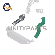 11 61 8 572 859 Car Accessories Turbo Tube Charge Air Hose For BMW F90 G30 G31 G11 G12 520d 520dX 72