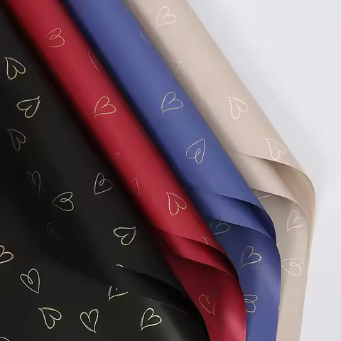 20 Sheets of Korean Style Bouquet Packaging Paper with Hand Drawn Heart Patterns, Valentine's Day Bo