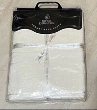 Royal Doulton large bath towel