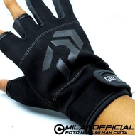○ GORE-TEX DAIWA FISHING GLOVES ✯