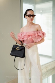 พร้อมส่ง เสื้อปาดไหล่ติดเพชร แต่งระบาย งานป้าย vshopbrand