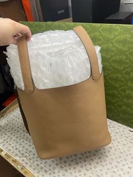 只有一個‼️Hermes picotin 26奶茶色