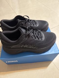 HOKA Bondi 7 全黑跑鞋