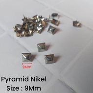 Pyramid Spike Punk Spike/ 9mm Nickel 100pcs