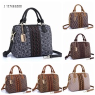 Ready kak TAS WANITA IMPORT BRANDED/TAS BATAM BONIA SPEDY KEPANG