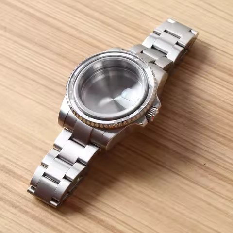 NH35 40MM Watch Case 904L Stainless Steel Watch Strap Sapphire Crystal 100m Waterproof For Submarine