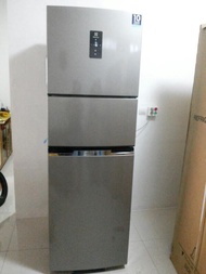 KULKAS 3 PINTU, ELECTROLUX, EME3500MG, BARU, DEPOK