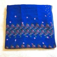 Tudung Aidijuma Bawal Cotton Printed Senang Bentuk Murah Dan Cantik Royal Blue Blossom Rose Studded Border