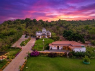 Lavender Villa Goa Luxury 7BHK Estate with infinity Heated Pool by BasilStays