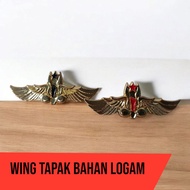 MERAH Red wing tread black metal tread