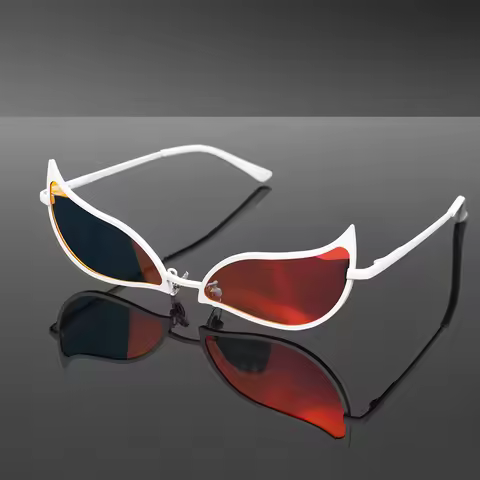 Sunglasses Donquixote PVC Doflamingo Cosplay Glasses Anime Cat Eye Sunglasses for Women Men Funny Ch