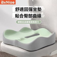【久坐神器】記憶棉坐墊 辦公室久坐神器 汽車坐墊 舒緩坐骨神經痛 腰背痠痛 矯正坐姿 避免駝背 慢回彈-綠灰拼色 / 40*34*8cm
