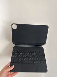iPad Air 11” Smart Keyboard