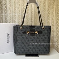กระเป๋าGuess ทรงโท้ทใบใหญ่ Tote bagกระเป๋าผู้หญิง เก็บโค้ดส่วนลดค่าส่งฟรี (guessโบว์)