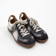 German Trainers 噴漆德訓球鞋 無性別穿搭 黑色