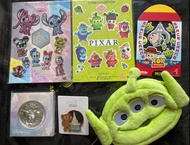 Disney 100 commemorative coin 迪士尼紀念幣 aliens 三眼仔 小袋仔 貼紙 Duffy castle Disney pin Disney100