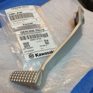 Rear brake lever / brek lever belakang Kawasaki ER6N ER6F 2009 2010 2011 original Kawasaki part
