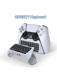 1件白色無線鍵盤,配有內置揚聲器,可用於聊天並兼容ps5遊戲手柄