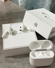Apple AirPods 4 配戴式半入耳式無線藍牙耳機
